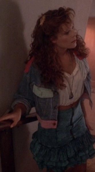 Robin Lively, Teen Witch Movie, 80’s Aesthetic, 80s Inspired Outfits, Teen Witch, Life Moves Pretty Fast, 80s Look, 80s Hair, 80s And 90s Fashion