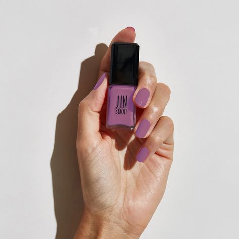 Exciting news! We now carry @jinsoon, the luxury nail polish brand founded by renowned nail artist Jin Soon Choi. Known for its chic, high-fashion aesthetic, @jinsoon offers a diverse range of colors beloved by celebrities and fashion insiders alike.💅😍 With a commitment to health and sustainability, @jinsoon polishes are 21-free, cruelty-free, and vegan. Explore collections inspired by art, fashion, and nature, from classic neutrals to bold, trend-setting shades. . . . Nouvelles excitantes! ... Luxury Nail Polish, Lavender Nail Polish, Suzie Kondi, Dusty Lavender, Lavender Nails, Nail Polish Brands, Isopropyl Alcohol, Nail Polish Collection, Clean Nails