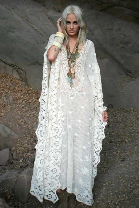 Moda Hippie, Mode Hippie, Stil Boho, Estilo Hippie, Mode Boho, Bohol, Boho Dresses, Straight Dress, Bohemian Chic