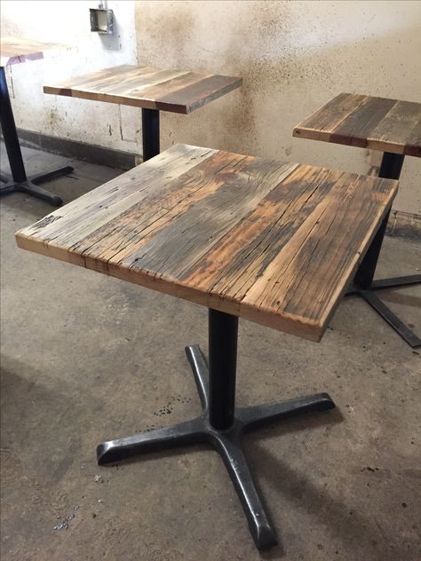 Coffee Shop Table Design, Cafe Table Design Coffee Shop, Restaurant Tables And Chairs Ideas, Rustic Restaurant Furniture, Rustic Cafe Furniture, Diy Restaurant Tables, Restaurant Table Ideas, Rustic Restaurant Interior Design Ideas, Coffee Shop Tables And Chairs