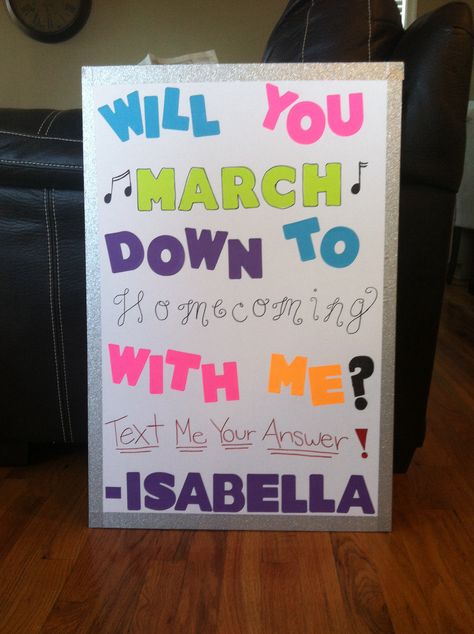 How to ask a Marching Band Kid to Homecoming! #homecoming #marchingband Sadie Hawkins Proposals, Sadies Proposal, Band Rooms, Cute Promposals, Prom Posters, Homecoming Signs, Cute Homecoming Proposals, Cute Prom Proposals, Asking To Prom