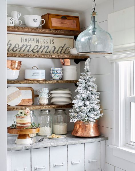 Christmas Tree In Kitchen, Tree In Kitchen, Decorate A White Christmas Tree, Holiday Decorating Ideas, Best Artificial Christmas Trees, Christmas Workshop, White Christmas Tree Decorations, White Baubles, Kitchen Theme