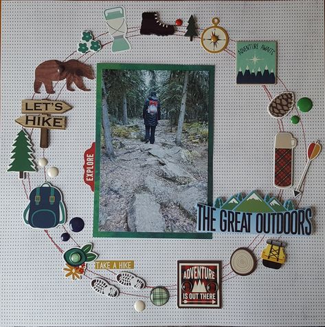 Hiking the Great Outdoors - Scrapbook.com Journal Ideas Scrapbook, Hiking Scrapbook, Hiking Journal, Camping Scrapbook, Scrap Journal, Travel Scrapbook Pages, Vacation Scrapbook, Craft Space, Scrapbook Titles