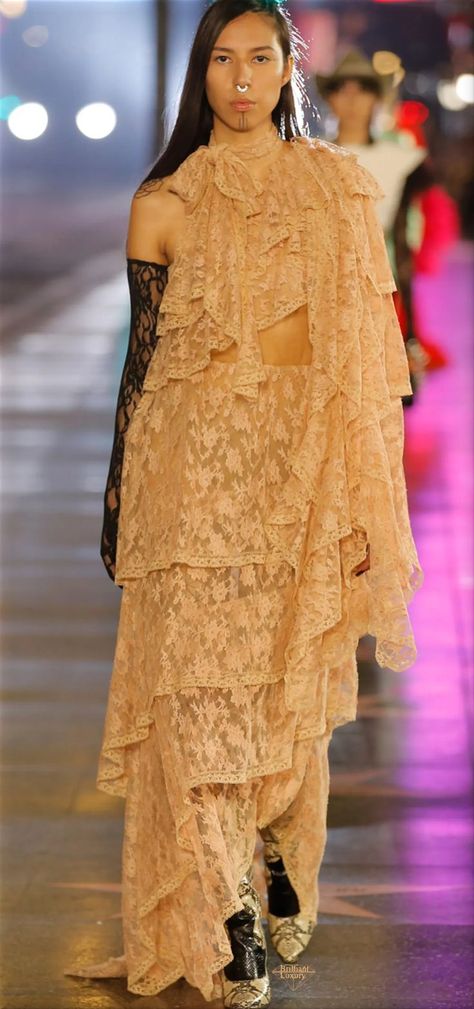 ♦Gucci runway yellow lace dress spring 2022 rtw #gucci #fashion #yellow #brilliantluxury Fashion Week Outfit Ideas, Lace Spring Dress, Gucci Love Parade, Fashion Week Inspiration, Love Parade, Gucci Runway, Satin Coat, Yellow Lace Dresses, Fashion Calendar