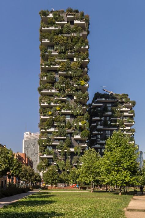 Sustainable Design Architecture, Residential Facade, Future Nature, Biophilic Architecture, Vertical Forest, Green Tower, Architecture Photography Buildings, Solar Punk, Vertical City