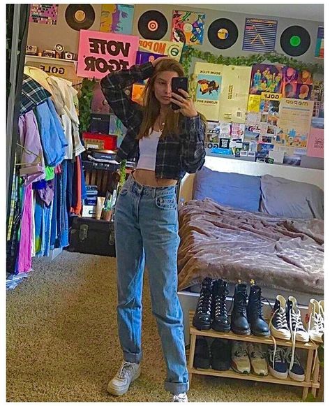 Indie Girl - Indie Aesthetic - Summer Indie Girl Outfits, Indie Kid Outfits, Indie Kid Style, Indie Outfits Ideas, Mode Indie, Indie Aesthetic Outfits, Indie Fits, Photographie Indie, Estilo Indie