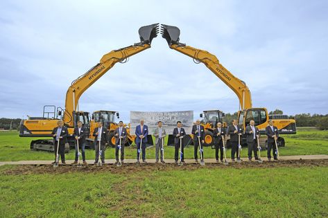 Ground Breaking Ceremony, Groundbreaking Ceremony, Training Facility, Ground Breaking, Design Your Dream House, Construction Equipment, Office Building, Park Slide, Belgium