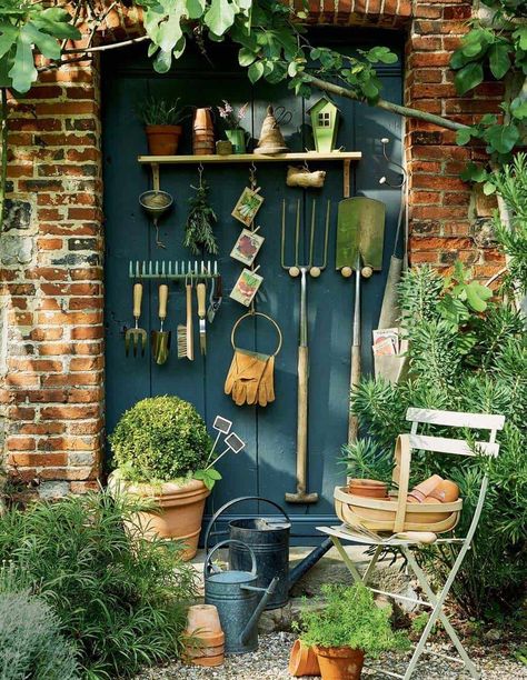 30+ Brilliant And Inspiring Storage Ideas For Your Potting Shed Potting Sheds Interiors, Inside Shed Ideas Storage, Small Shed Storage Ideas, Potting Shed Organization, Garden Shed Colours, Planting Shed, Allotment Ideas Inspiration, Potting Shed Interior Ideas, Potting Sheds Exterior