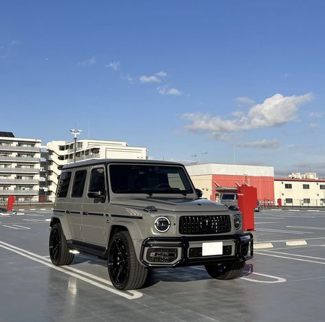 Grey Mercedes G Wagon, Grey G Wagon, Grey Mercedes Benz, Amg G63, G Class Mercedes, Mercedes G63, Dream Cars Mercedes, Camaro Car, Pinewood Derby Cars