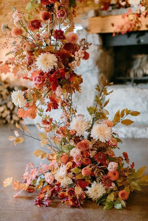 Fall Garden Wedding, Fall Wedding Flowers, Floral Arrangements Wedding, September Wedding, Orange Wedding, Floral Arch, Wedding Mood Board, Wedding Flower Arrangements, October Wedding