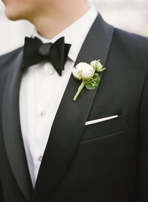 A simple ivory peony boutonniere was placed on Ben's lapel. Peony Boutonniere, Ranunculus Boutonniere, Tuscan Inspired Wedding, Perfect Photography, Mississippi Wedding, White Ranunculus, Groom Boutonniere, Boutonniere Wedding, Charlotte North Carolina