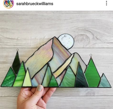 Fused Glass Mountains, Stained Glass Ideas For Beginners, Fall Stained Glass Ideas, Beginner Stained Glass Patterns, Stained Glass Mountains, Stained Glass Succulent, Stain Glass Window Art, Stained Glass Quilt, Stained Glass Patterns Free