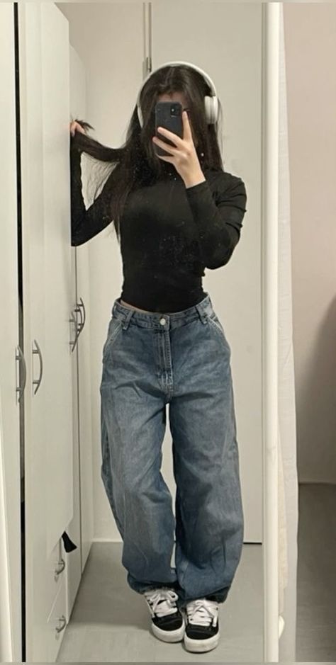 Baggy Jeans Outfits, Tomboy Outfit Ideas, Tomboy Stil, Pakaian Hipster, Tomboy Outfit, Baggy Outfit Ideas, Boyish Outfits, Baggy Jeans Outfit, Outfits Baggy