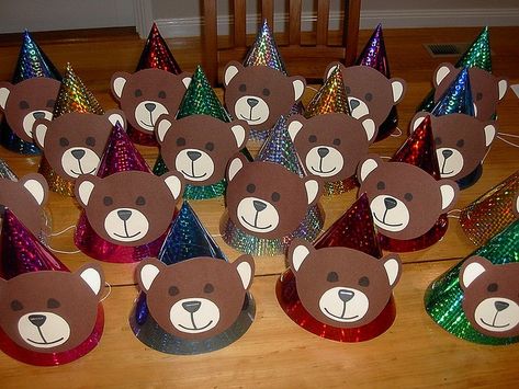 Build A Bear Party, Teddy Bear Picnic Birthday Party, Teddy Bear Birthday Party, Teddy Bear Day, Picnic Birthday Party, Teddy Bear Party, Bear Picnic, Picnic Theme, Teddy Bear Theme