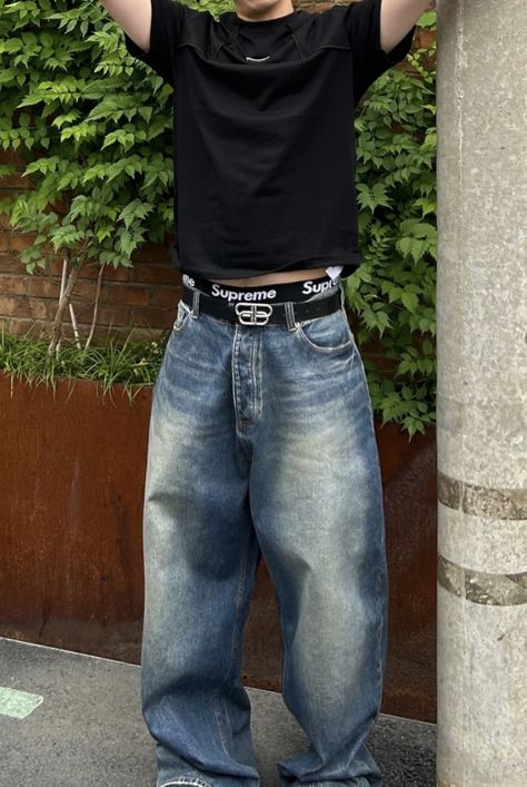 Baggie Jeans Outfit, Baggy Pants For Men, Baggy Jeans Outfits, Style Baggy Pants, Baggy Jeans Outfit, Jeans Outfit Men, Street Fashion Men Streetwear, Jeans Outfits, Guys Clothing Styles