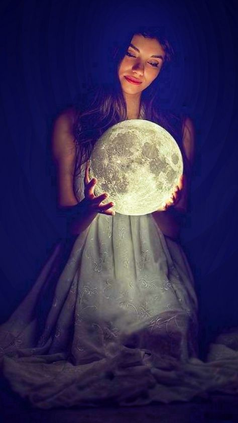 Holding Moon Pose, Woman Holding Orb, Holding Orb Pose Reference, Orb Photography, Moonlight Beauty, Pink Moon Wallpaper, Goddess Photoshoot, Art Illusions, Space Dogs