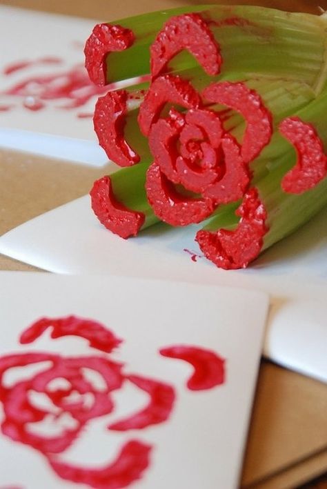 Let's do some food printing -- celery, apples, potatoes (carved). What else? Celery Flower, Stamp Painting, Flower Stamp, Fun Crafts For Kids, Mothers Day Crafts, Crafty Craft, Valentine Crafts, Crafts To Do, Painting Projects