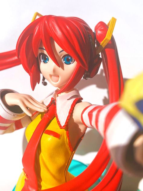 Mcdonald’s Miku, Mc Donalds Miku, Mcdonalds Miku, Rolling Girl, Cute Clown, Need Friends, Anime Figurines, Cute Anime Wallpaper, Art Block