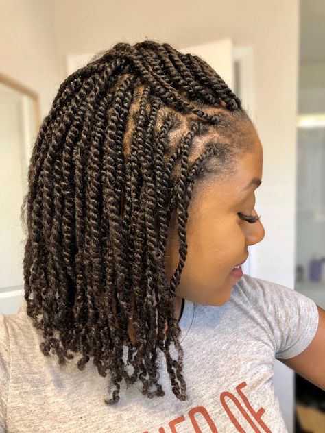 Box Braided Wigs, Senegalese Twists, Braided Hairstyles For Black Women Cornrows, African Hair Braiding Styles, Natural Hair Twists, Twist Styles, Braided Wigs, Loc Journey, Twist Braid Hairstyles