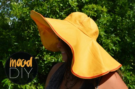 sewing diy sun hat Mood Sewciety, French Hat, Mood Designer Fabrics, Sewing Hats, Gardening Hat, Printable Sewing Patterns, Hat Patterns To Sew, Floppy Sun Hats, Summer Hats For Women