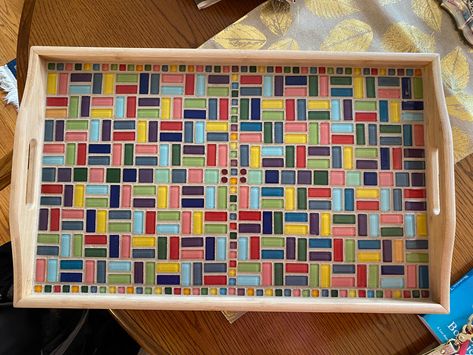 Mosaic Trays Ideas, Mosaic Trays, Mosaic Art Diy, Mosaic Tray, Mosaic Art Projects, Mosaic Tile Art, Mosaic Madness, Painted Trays, Mosaic Pieces