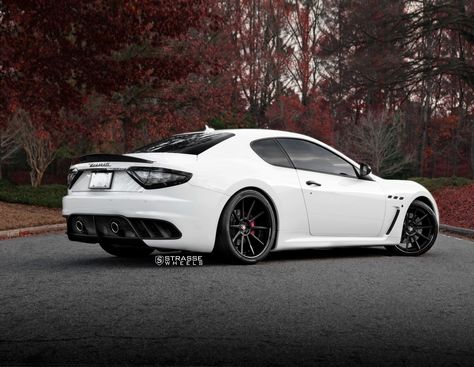 Custom Vented Hood Enhancing White Maserati Granturismo White Maserati, Custom Vent Hoods, Ferrari 599, Maserati Granturismo, Cadillac Ct6, Best Muscle Cars, Gt Cars, Street Racing Cars, Vent Hood