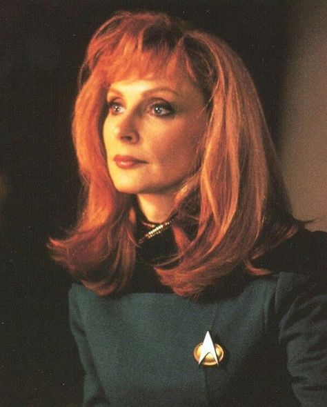 Gates Mcfadden Beverly Crusher, Gates Mcfadden, Beverly Crusher, Star Trek Tv Series, Dame Diana Rigg, Star Trek Women, Star Trek Crew, Star Trek Wallpaper, Jonathan Frakes