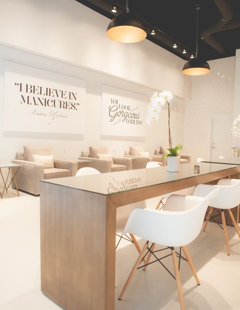 Nail Salon Interior Design, Nail Salon Interior, Beauty Room Salon, Spa Room Decor, Spa Interior Design, Hair Salon Interior, Salon Suites Decor, Nail Salon Decor, Hair Salon Decor