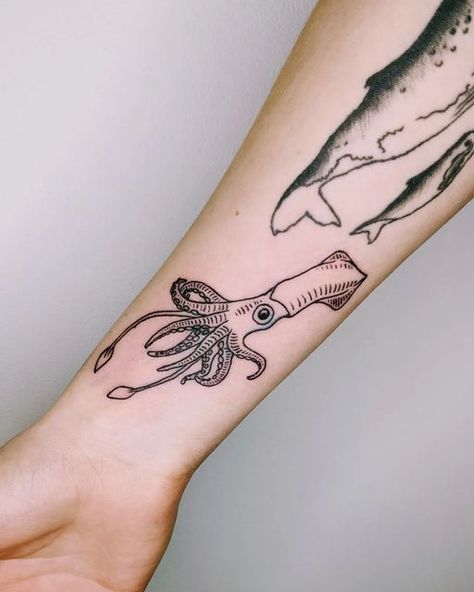 Bea Tattoo, Kraken Tattoos, Biology Tattoo, Physics Tattoos, Simple Line Tattoo, Kraken Tattoo, Marine Tattoo, Squid Tattoo, Monster Tattoo