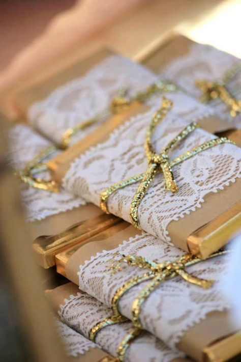 Rustic Garden Party, Ideas Bautizo, Wrapped Presents, Rustic Decoration, Rustic Party, Communion Party, Golden Birthday, Candy Bars, 50th Wedding Anniversary