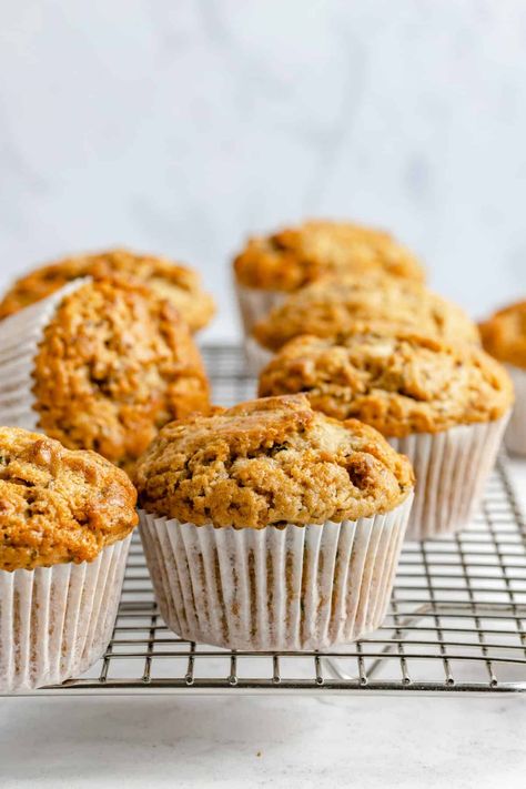 Fluffy zucchini muffins are made with grated zucchini, toasted walnuts, and applesauce! You'll love these tender, fluffy breakfast muffins. Make Ahead Breakfast Muffins, Vegan Zucchini Muffins, Jessica In The Kitchen, Vegan Zucchini Bread, Vegan Cream Cheese Frosting, Grated Zucchini, Applesauce Muffins, Vegan Muffins, Vegan Zucchini