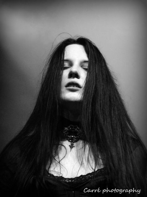 I have so much Heike Langhans in this board right now but she's really goals. Her look is feminine but has something about it that evokes the same power as every male artist. Alter Witch, Vampire Life, Best Playlist, Women In Rock, Gothic Culture, India Eisley, Cover Photography, Dark Punk, Goth Music