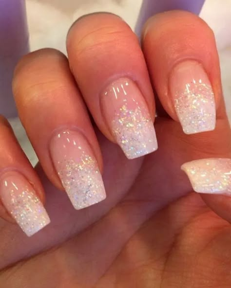 Faded Nails, Unghie Sfumate, Ombre Nails Glitter, Bride Nails, Pink Nail Designs, Pink Nail, Nail Designs Glitter, Bridal Nails, Prom Nails