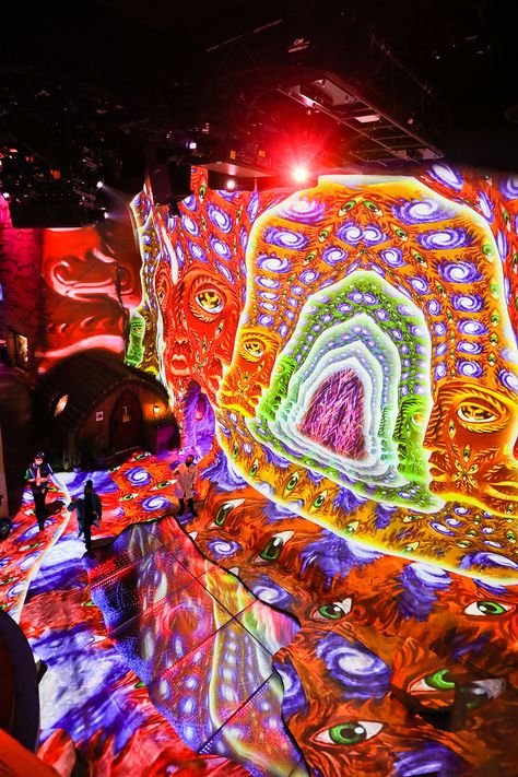 Meow Wolf Omega Mart in Las Vegas Area 15 Las Vegas, Omega Mart, Las Vegas Trip Planning, Vegas Trip Planning, Desert Festival, Meow Wolf, Las Vegas Vacation, Nevada Travel, Area 15