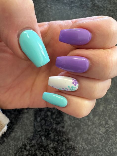 Purple Teal Nails Designs, Spring Teal Nails, Purple Nails With Design Summer, Mint And Lavender Nails, Mint Green And Purple Nails, Mint Green And Lavender Nails, Turquoise Spring Nails, Lavender And Teal Nails, Bright Purple Summer Nails