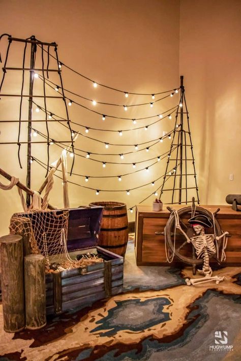 Pirate - Event Planning in Jacksonville and Daytona Beach FL Pirate Playroom, Pirate Photo Booth, Pirate Decorations, Pirate Halloween Decorations, Pirate Halloween Party, Pirate Props, Pirate Party Decorations, Pirate Photo, Pirate Wedding