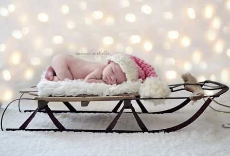 Pink Santa Hat, Baby Christmas Photography, Christmas Photo Ideas, Baby Picture Ideas, Newborn Christmas, Holiday Photography, Baby Pic, Baby Poses, Newborn Pics