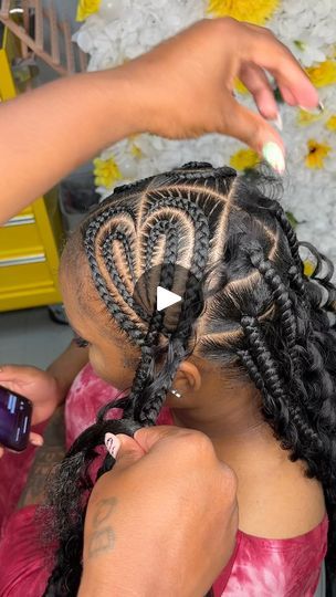 Heart Braid Styles, Braids With Heart Design, Heart Shaped Braids, Feedins Braids, Heart Braid, Hair Braider, Kids' Braids, Hair Braiding, Heart Hair