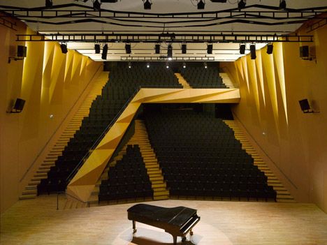 Aix en Provence Conservatory of Music by Kengo Kuma Auditorium Architecture, Acoustic Architecture, Auditorium Design, Theater Architecture, Kengo Kuma, Lectures Hall, Japanese Architect, Hall Interior, Cultural Centre