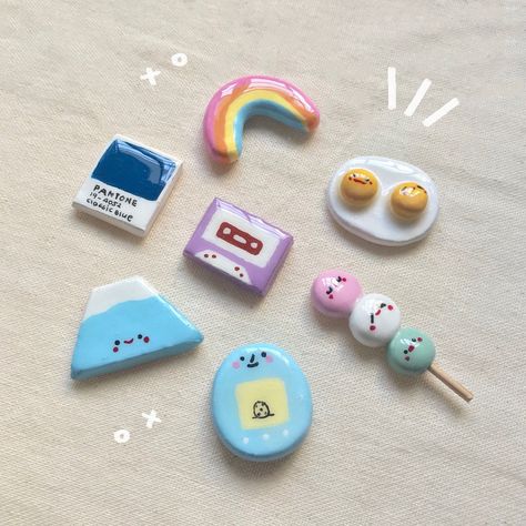 I’ve finally opened my little Etsy store that will be selling my handmade clay pins ✨ Fimo Ring, Fimo Kawaii, Clay Pins, Pastel Cupcakes, Clay Diy Projects, Clay Crafts Air Dry, Tanah Liat, Polymer Clay Diy, Polymer Clay Jewelry Diy