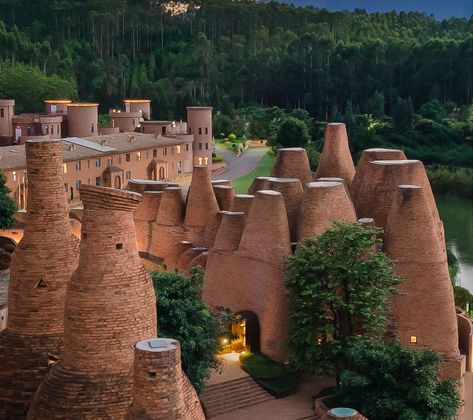 Casa Cook Hotel, Harbin, Zaha Hadid, Architecture Office, Luz Natural, Red Bricks, Design Language, Land Art, Dining Experiences