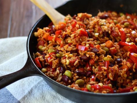 Mexican Kidney Bean Fried Rice from The Easy Vegan Cookbook Rice And Kidney Beans Recipe, Beans Recipe Mexican, Rice And Kidney Beans, Kidney Beans Recipes, Kidney Beans Recipe, Kidney Beans And Rice, Mexican Beans Recipe, Vegan Rice Recipes, Beans Recipe Healthy