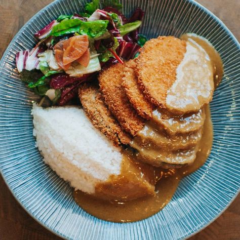 Wagamama Has Revealed The Secret Recipe For Their Chicken Katsu Curry - Secret London Katsu Sauce Recipe, Wagamama Recipe, Katsu Sauce, Katsu Curry Recipes, Chicken Katsu Curry, Katsu Curry, Chicken Katsu, Popular Dishes, Healthy Chicken Recipes Easy