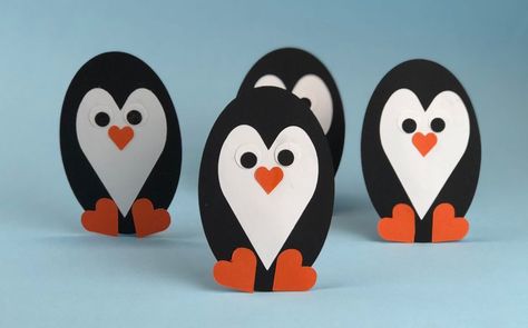 Penguin Crafts Preschool, Mentoring Activities, Winter Animal Crafts, Winter Crafts For Toddlers, Easy Winter Crafts, Winter Crafts Preschool, Preschool Designs, Penguin Crafts, Infant Room