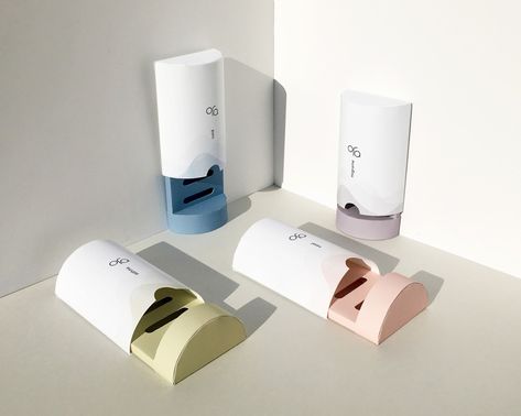 ORA on Packaging of the World - Creative Package Design Gallery Round Packaging Design, Soap Packaging Design Boxes, Confectionary Packaging, Round Box Packaging, Parfum Packaging, Round Packaging, Unique Packaging Design, Packaging Ideas Business, Packaging Template