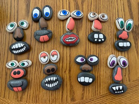 Stone Game, Rock Faces, Painted Rocks Kids, Daycare Activities, Stones Diy, Daycare Crafts, Diy Art Projects, Camping Crafts, Pebble Painting