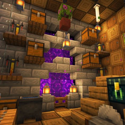 Minecraft Under Stairs Ideas, Secret Room Ideas Minecraft, Minecraft Cellar Ideas, Spruce Interior Minecraft, Minecraft Fantasy House Interior, Mincraft Doorways Ideas, Minecraft Interior Builds, Minecraft Potion Shop Interior, Minecraft Torture Room