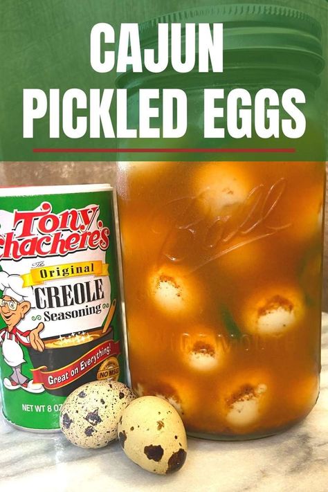 Jalapeño Pickled Quail Eggs, Pickled Quail Eggs Spicy, Picked Quail Eggs, Qual Eggs Recipe, Pickled Quail Eggs Canning Recipe, Egg Canning Recipes, Bar Style Pickled Eggs Recipe, Recipes For Quail Eggs, Canning Quail Eggs