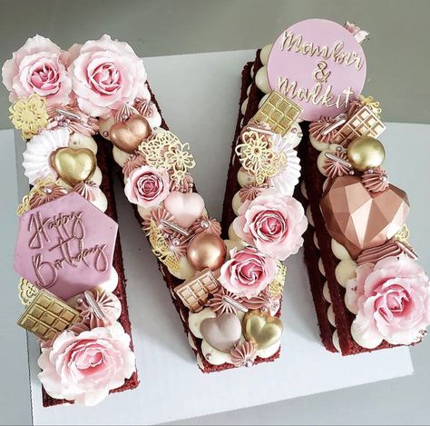 Signature Letters, Paris Party Decorations, Dedication Cake, Letter Cakes, Number Birthday Cakes, Pastel Cake, Rose Gold Cake, Cake Lettering, Letter Cake