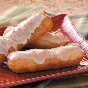 Homemade Long Johns - "The tattered recipe in my files is a good indication of how popular these doughnuts have been in our family over the years. They disappear in a hurry, so I typically double the recipe." wrote someone who shared this recipe. Homemade Long John Donut Recipe, Long John Doughnut Recipe, Long John Donut, Donuts Homemade, Homemade Buttercream, Cream Filling, Homemade Donuts, Doughnut Recipe, Bar Recipe